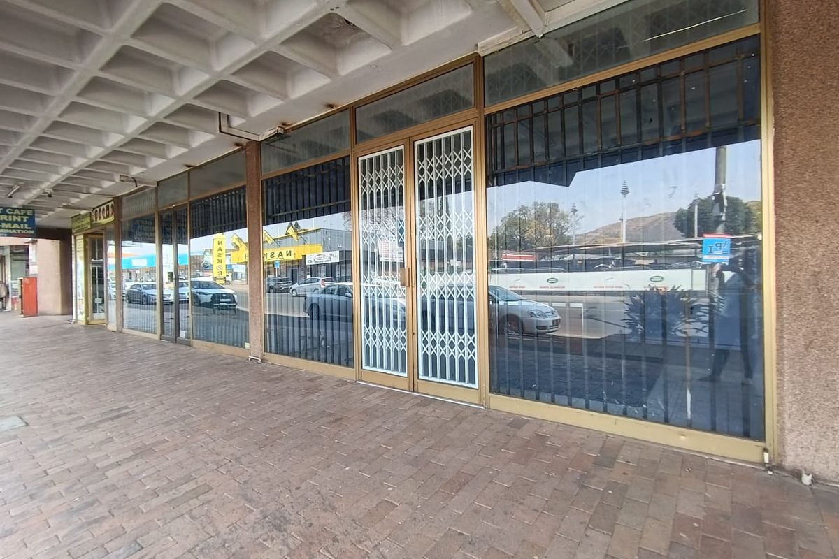 Ideal Retail Space To Let - Photo 2