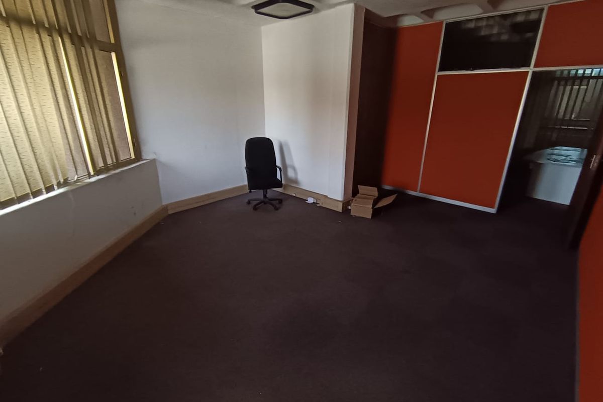 Office space in Pretoria North - Photo 4