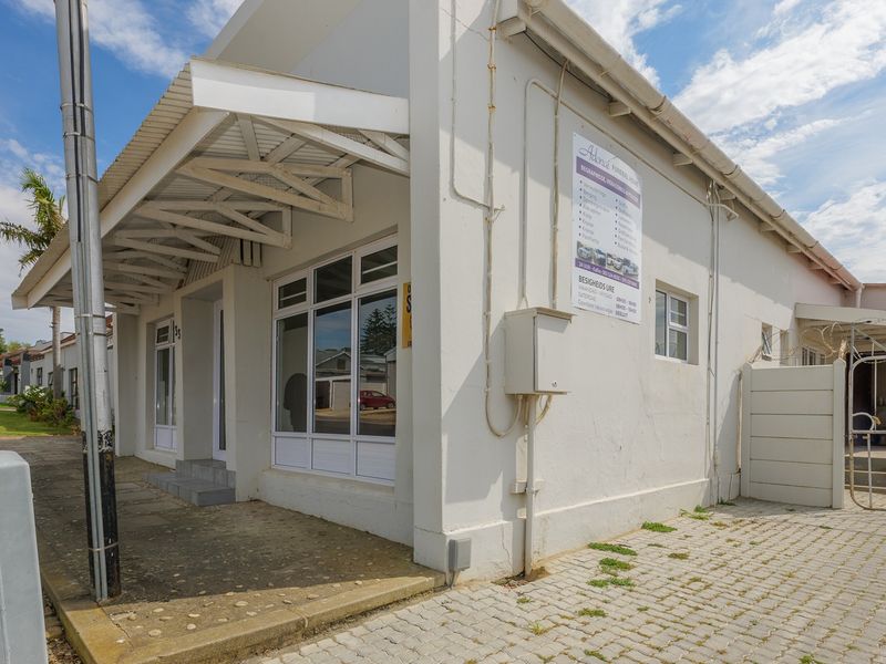 Established Tenants | Multiple Income Streams | Future Potential - Photo 3