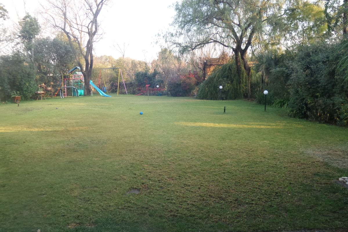 This large, business-zoned property in the heart of Meyerton presents an exceptional opportunities. - Photo 2