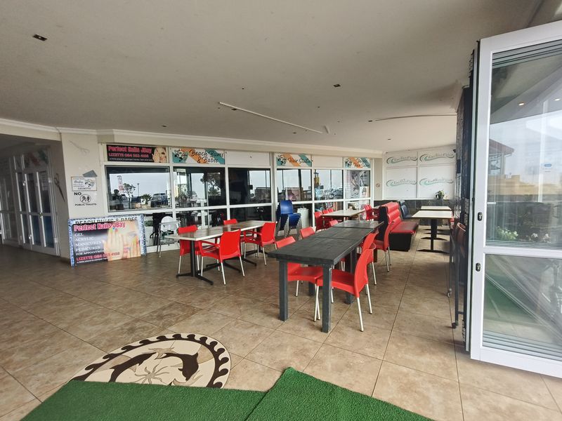 Prime Commercial Property for Sale – Dolphin View Building, Jeffreys Bay Main Beach - Photo 7