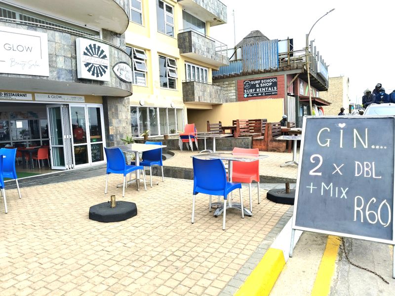 Prime Commercial Property for Sale – Dolphin View Building, Jeffreys Bay Main Beach - Photo 3