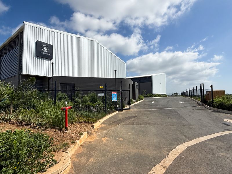 TO RENT: Section 5 – The Station, North Point - Photo 4