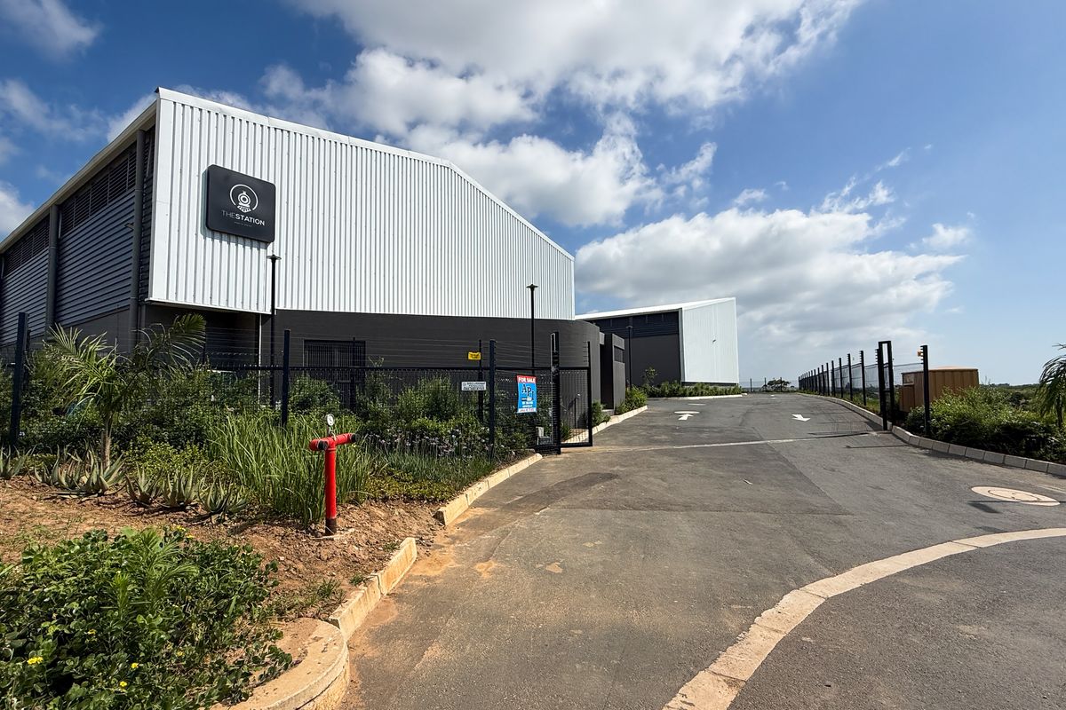 TO RENT: Section 5 – The Station, North Point - Photo 4