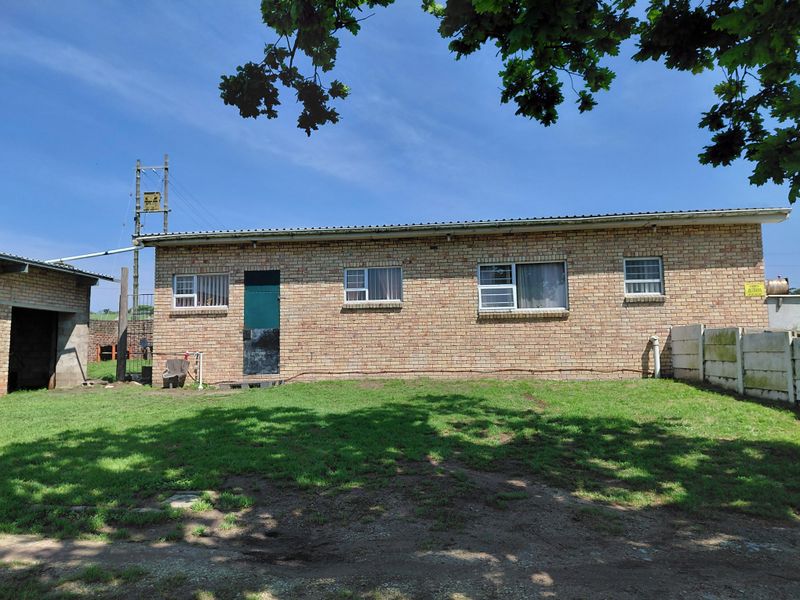 Spacious Family Farm with Two Homes – Rocklands Area - Photo 8