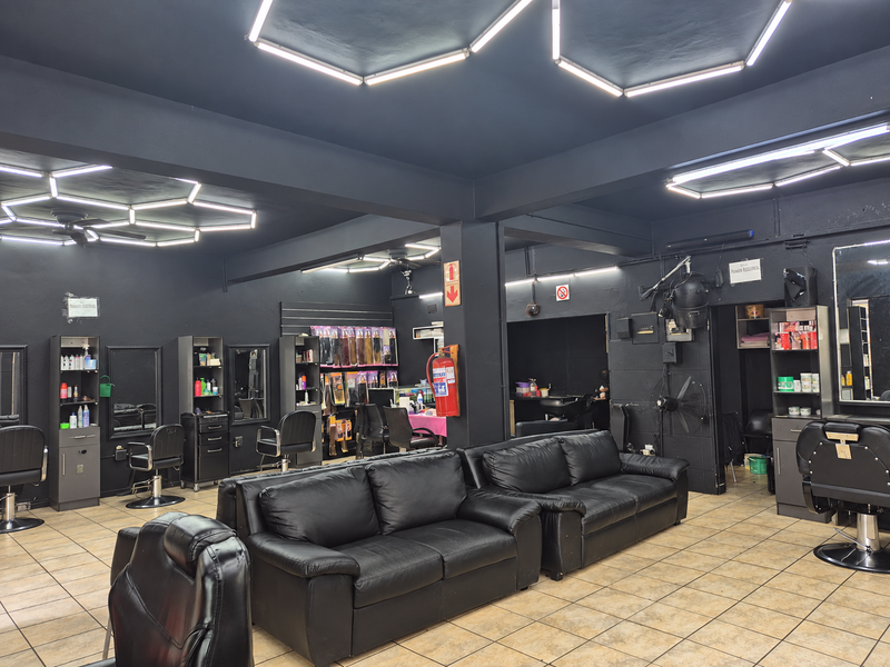 Lucrative Income-Producing Retail Building in Kuruman – R79,900 Monthly Rental Income - Photo 7