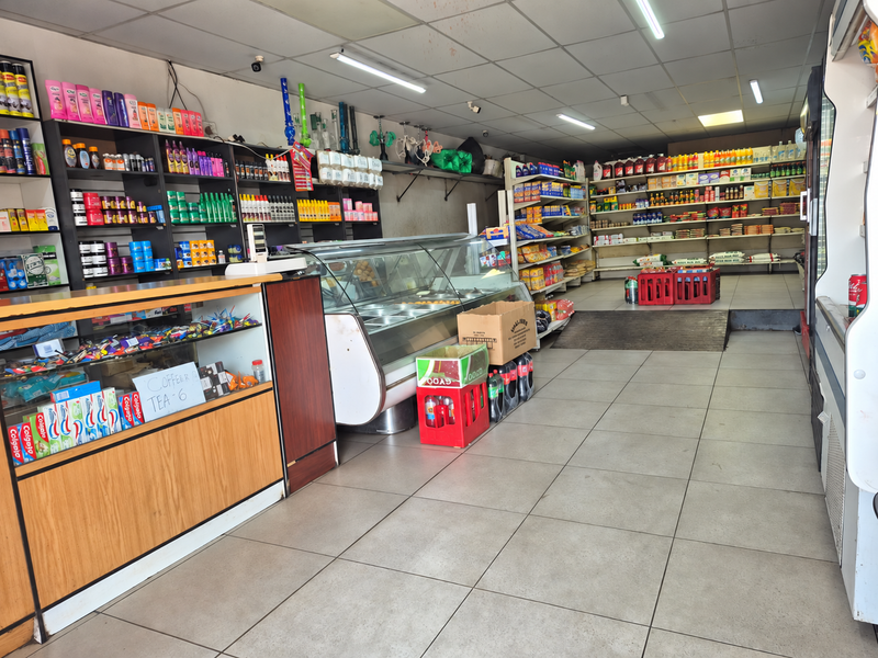 Lucrative Income-Producing Retail Building in Kuruman – R79,900 Monthly Rental Income - Photo 10