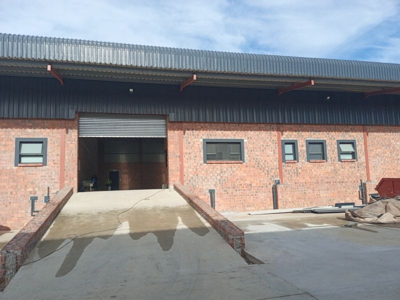 Prime Industrial Facility with 1,500sqm GLA – Ready for Investment in George, Steinhoff Industrial - Photo 10