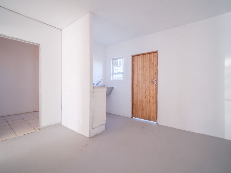 Gregory Park | 105 m2 Commercial Unit to Let - Photo 9