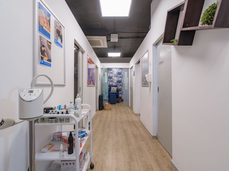 Small offices in Simbithi Office Park rarely come up... and this one is available now - Photo 4