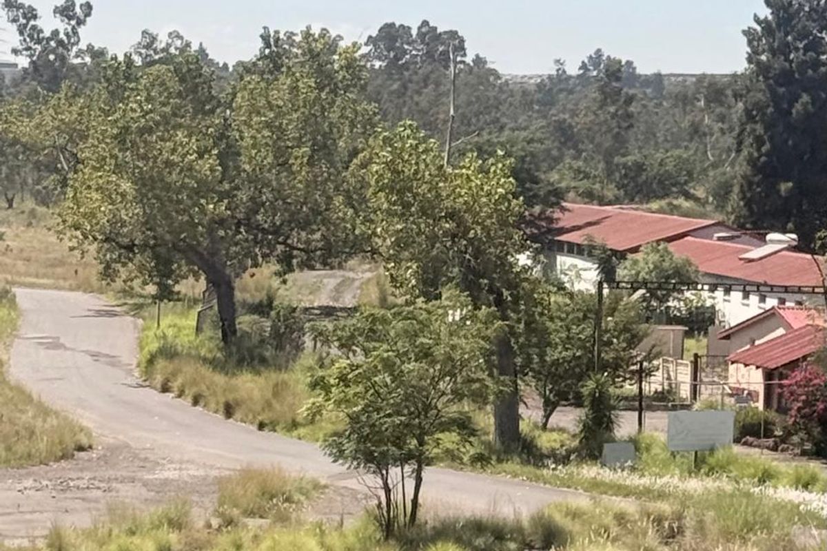 Multiple Buildings on Industrial site close to Town - Photo 3