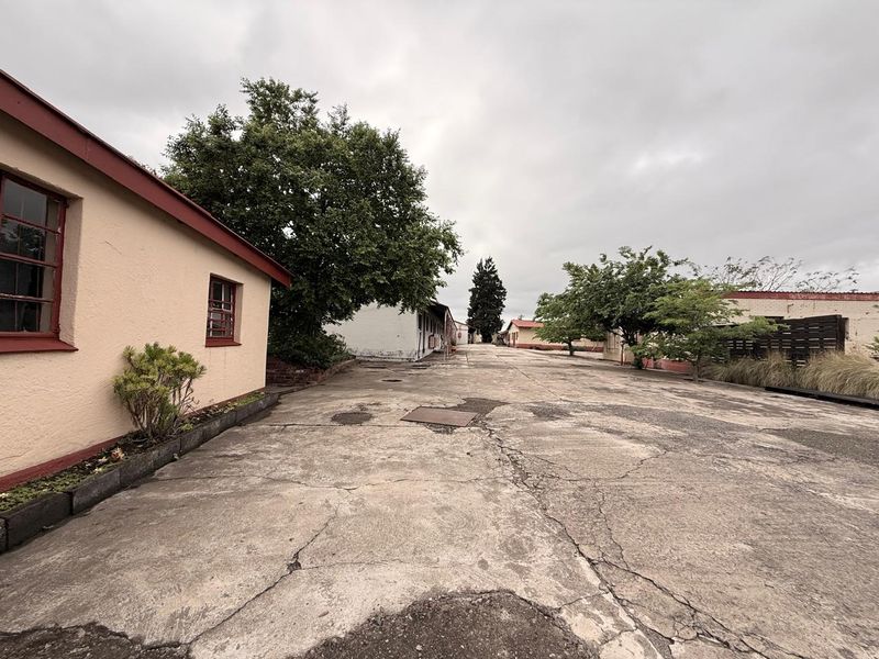Multiple Buildings on Industrial site close to Town - Photo 4