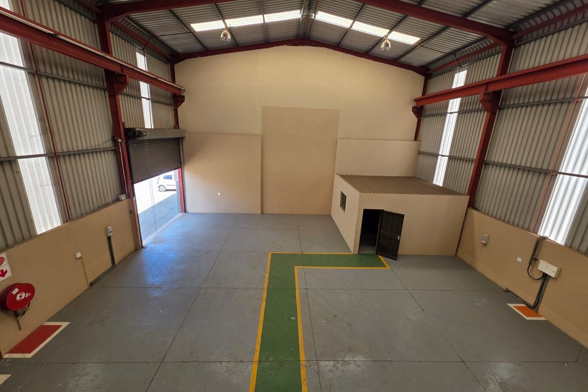 WORKSHOP TO RENT IN NALEDI - Photo 3