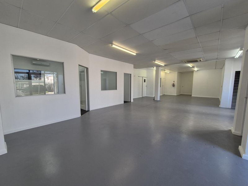 COMMERCIAL/ LIGHTS INDUSTRIAL - UNIT TO LET- KINGFISHER PARK (THE INTERCHANGE) - Photo 6