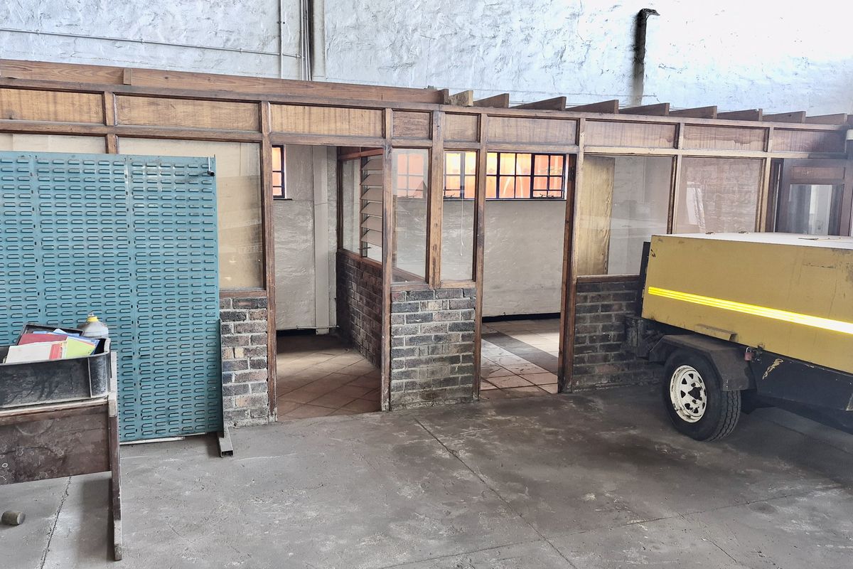 Engineering workshop for sale - Photo 5