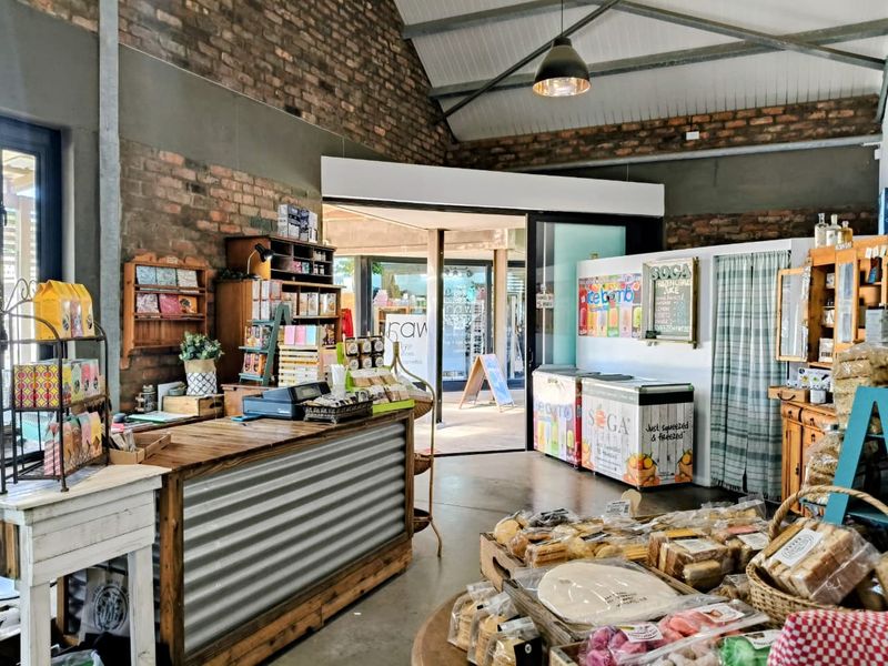 Gourmet Gift Shop & Deli for Sale – Jeffreys Bay - Photo 2