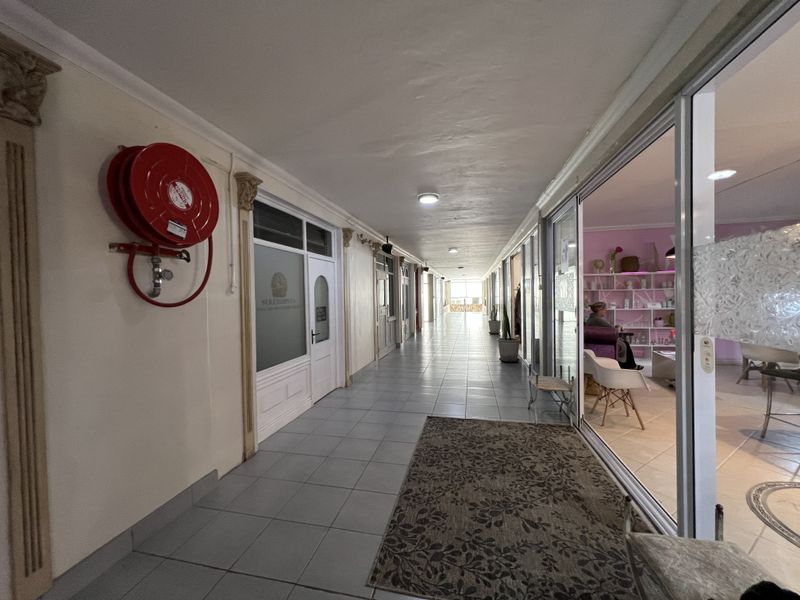 Prime Beachfront Commercial Opportunity – Jeffreys Bay - Photo 4