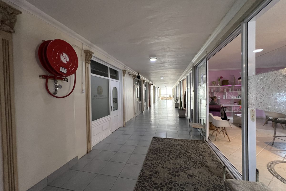Prime Beachfront Commercial Opportunity – Jeffreys Bay - Photo 4