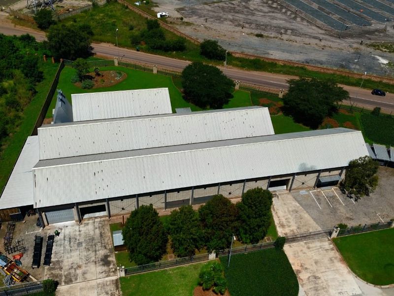 Immaculate & Functional Warehouse For Sale - KIRKNEY - Photo 2