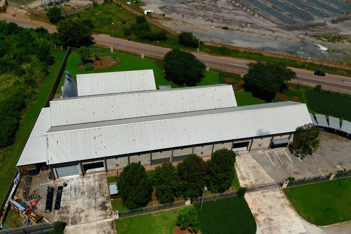 Immaculate & Functional Warehouse For Sale - KIRKNEY - Photo 2