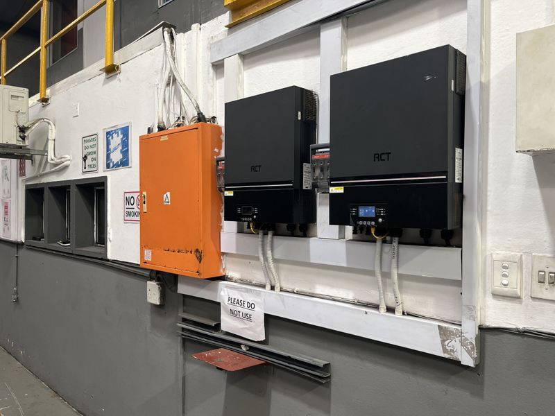 Industrial Facility with 3-Phase Power – 4 Maplefield Place, Springfield Park - Photo 10