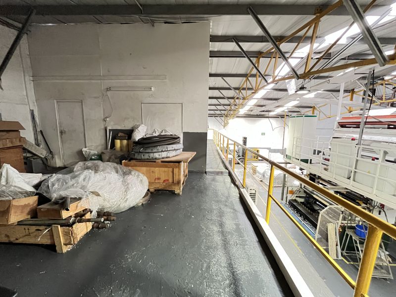Industrial Facility with 3-Phase Power – 4 Maplefield Place, Springfield Park - Photo 9