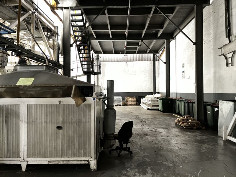 Industrial Facility with 3-Phase Power – 4 Maplefield Place, Springfield Park - Photo 7