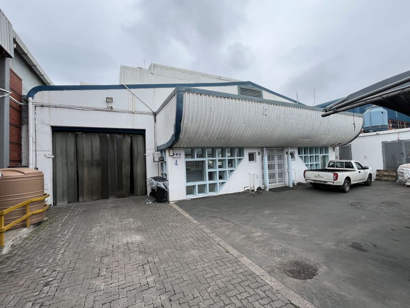 Industrial Facility with 3-Phase Power – 4 Maplefield Place, Springfield Park - Photo 2