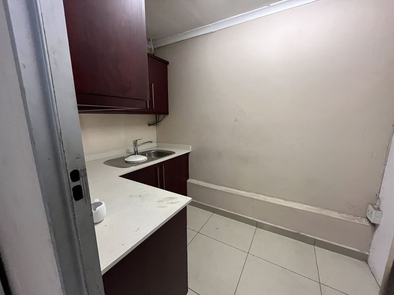 Industrial Property with High Power Supply – 9 Palmfield Road, Springfield Park - Photo 4