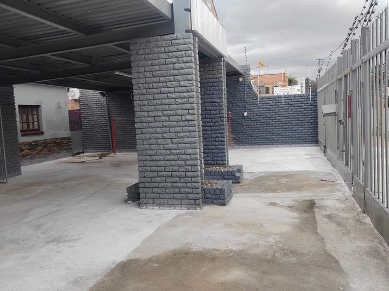 Prime Commercial Investment Opportunity – Springs Central - Photo 2