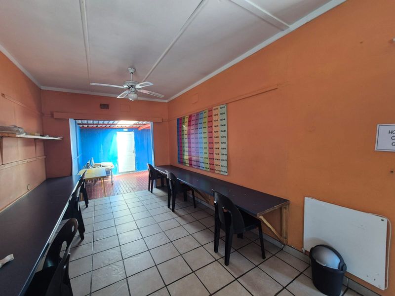!RARE COMMERCIAL OPPORTUNITY! - Photo 8
