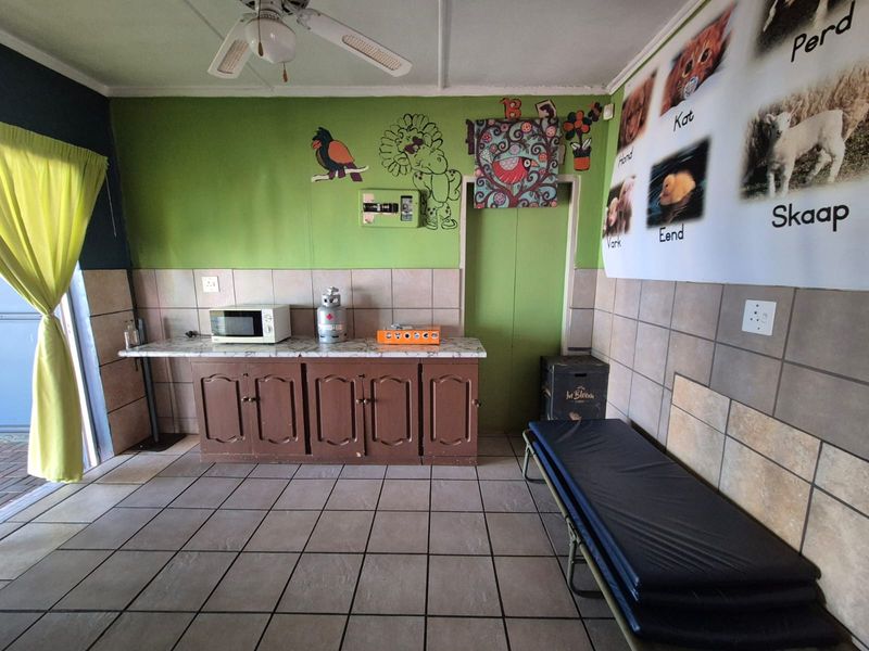 !RARE COMMERCIAL OPPORTUNITY! - Photo 6