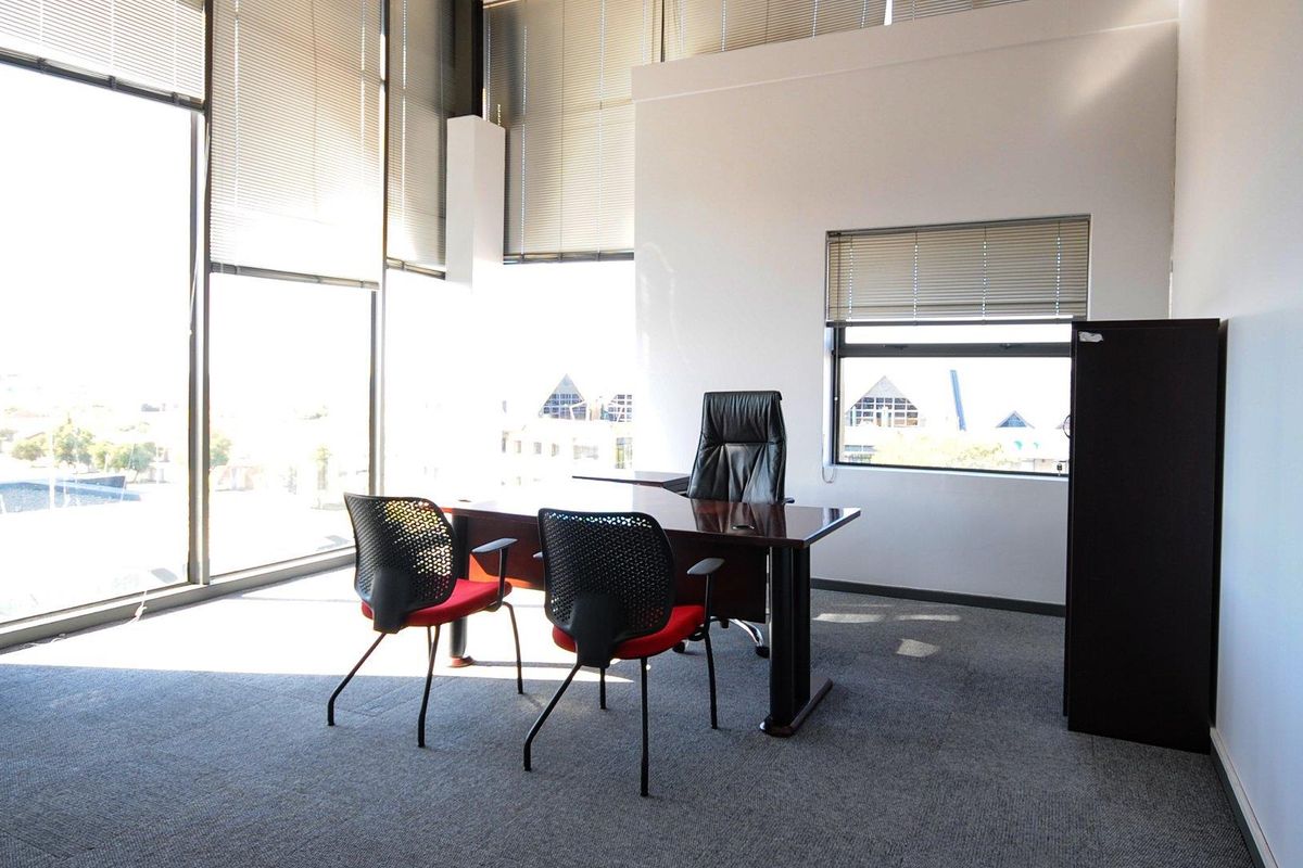 Office Suites Available – All-Inclusive, Direct from Owner! - Photo 5