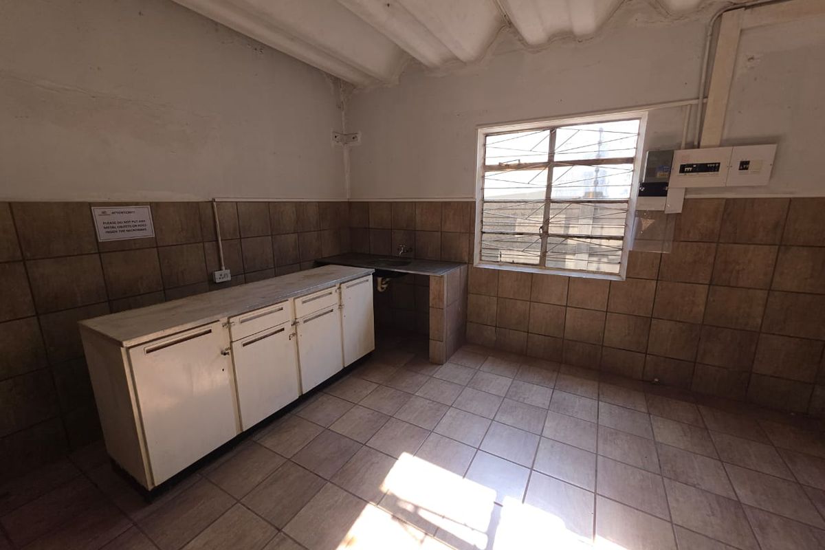 COMMERCIAL SPACE FOR SALE IN NALEDI - Photo 5