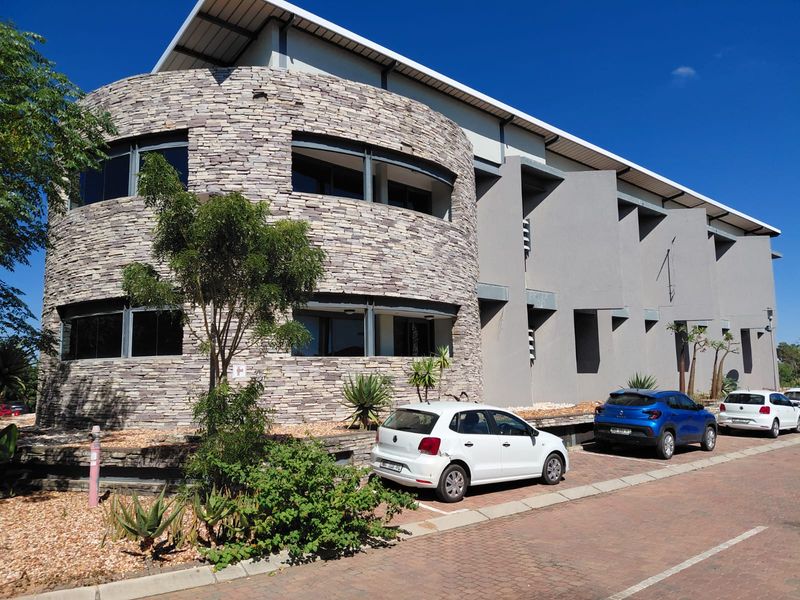 Exceptional Office Building – Bendor, Polokwane - Photo 7