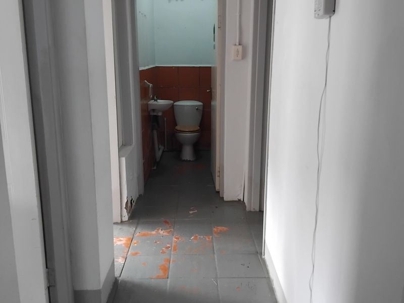 Commercial space To Let - Photo 7