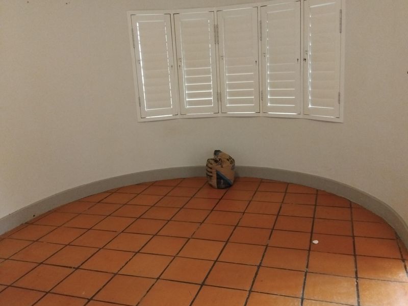 Commercial space To Let - Photo 3