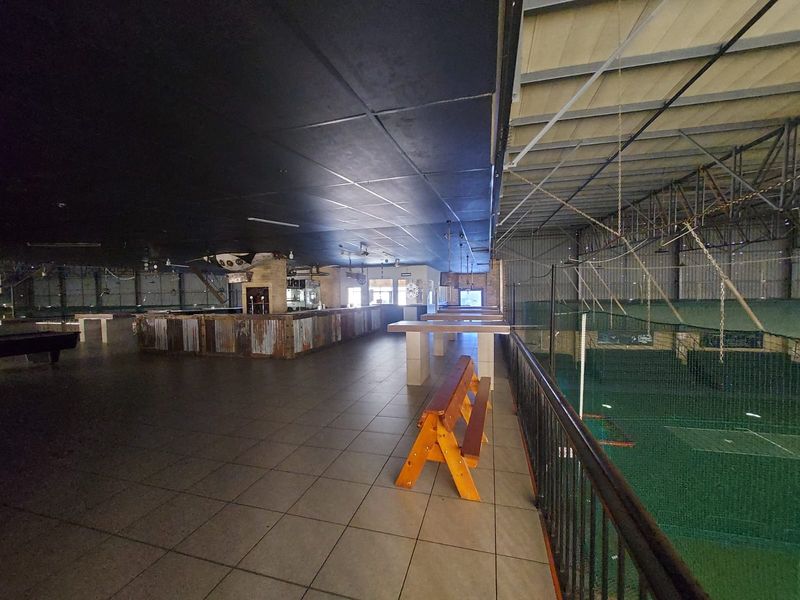 INDUSTRIAL WAREHOUSE FOR SALE IN SECURE PARK - NORTH RIDING - Photo 4