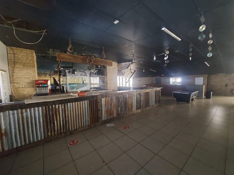 INDUSTRIAL WAREHOUSE FOR SALE IN SECURE PARK - NORTH RIDING - Photo 8