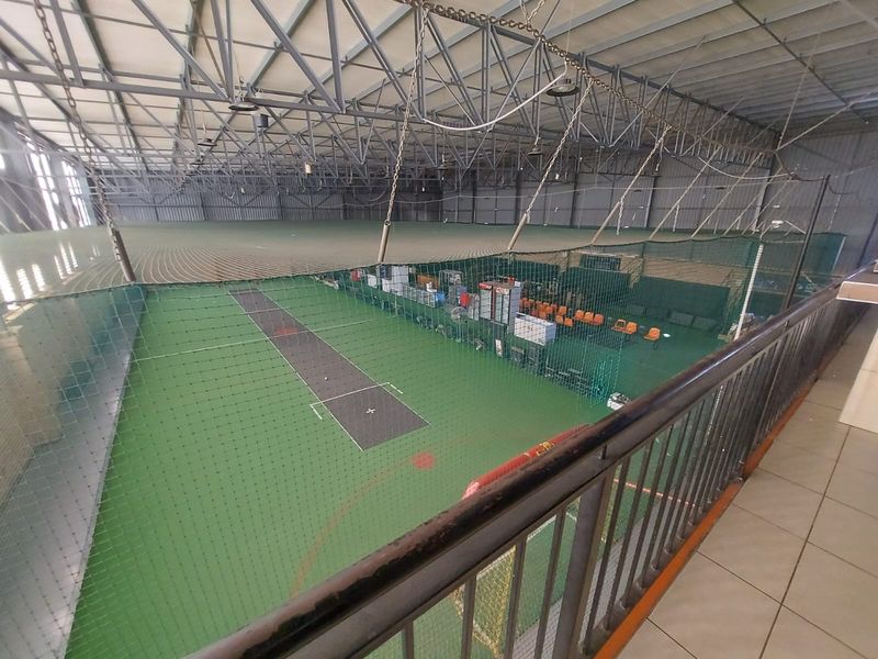 INDUSTRIAL WAREHOUSE FOR SALE IN SECURE PARK - NORTH RIDING - Photo 7