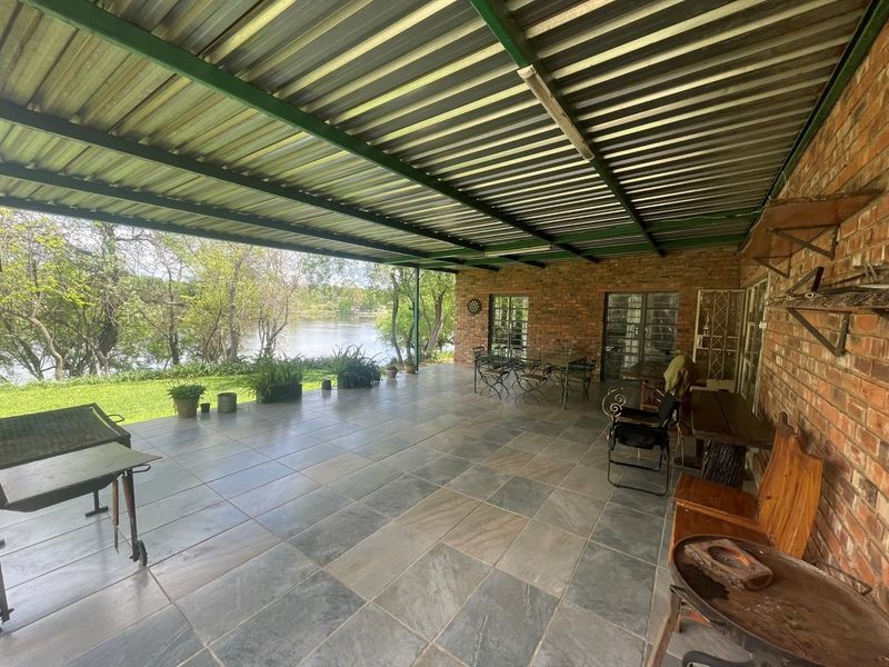 Prime Vaal Riverfront Smallholding | 2.5ha with 80m River Frontage & Piggery. - Photo 5
