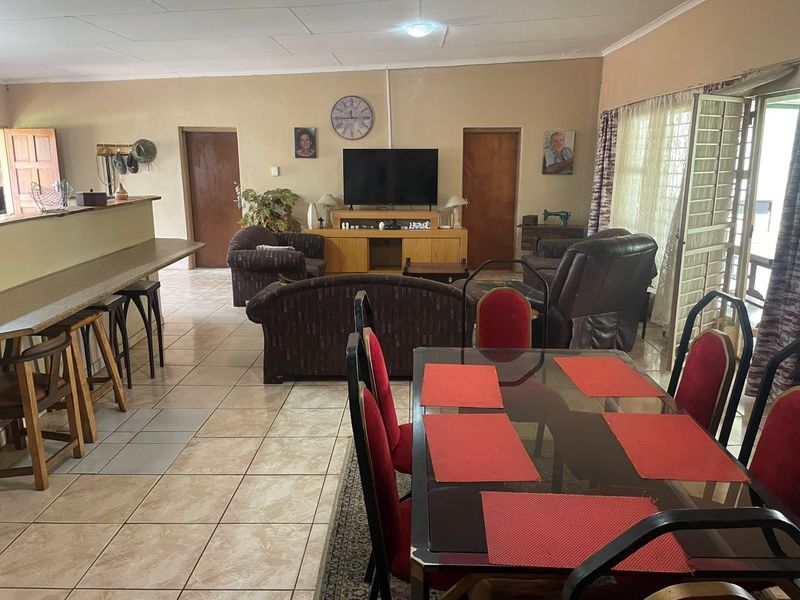 Prime Vaal Riverfront Smallholding | 2.5ha with 80m River Frontage & Piggery. - Photo 8