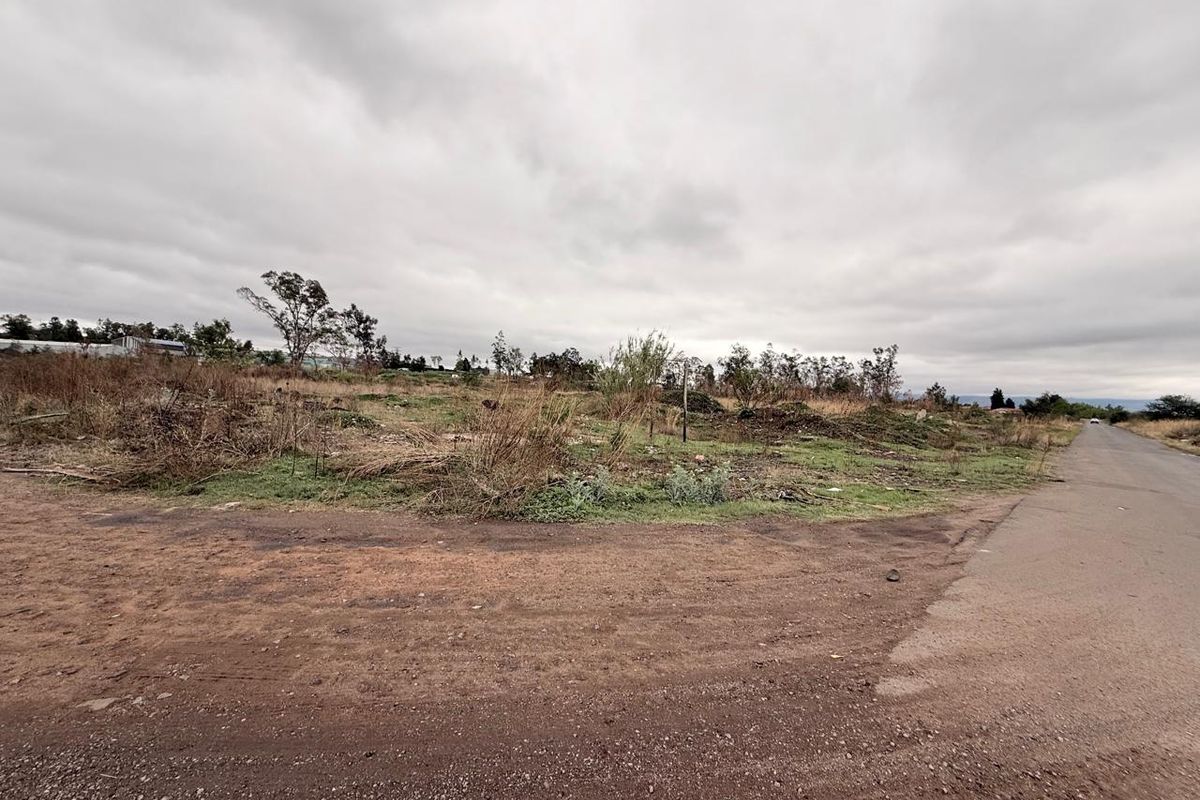 Industrial site bordering Newcastle Central - Photo 3