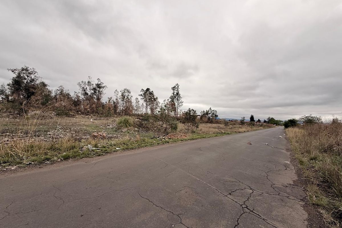 Industrial site bordering Newcastle Central - Photo 4
