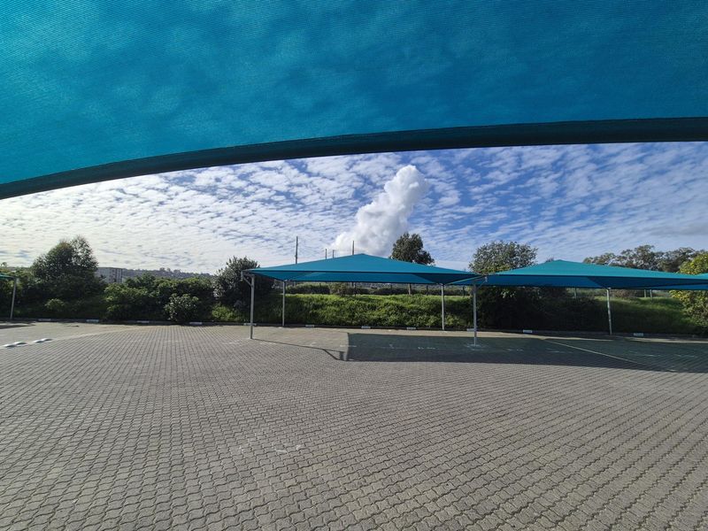 COMMERCIAL OFFICE TO LET - THE GROVE BUSINESS PARK - Photo 6