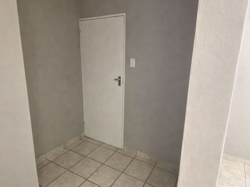 SECURE WAREHOUSE TO LET IN LANSERIA INDUSTRIAL NODE - CALL QUICK - Photo 7