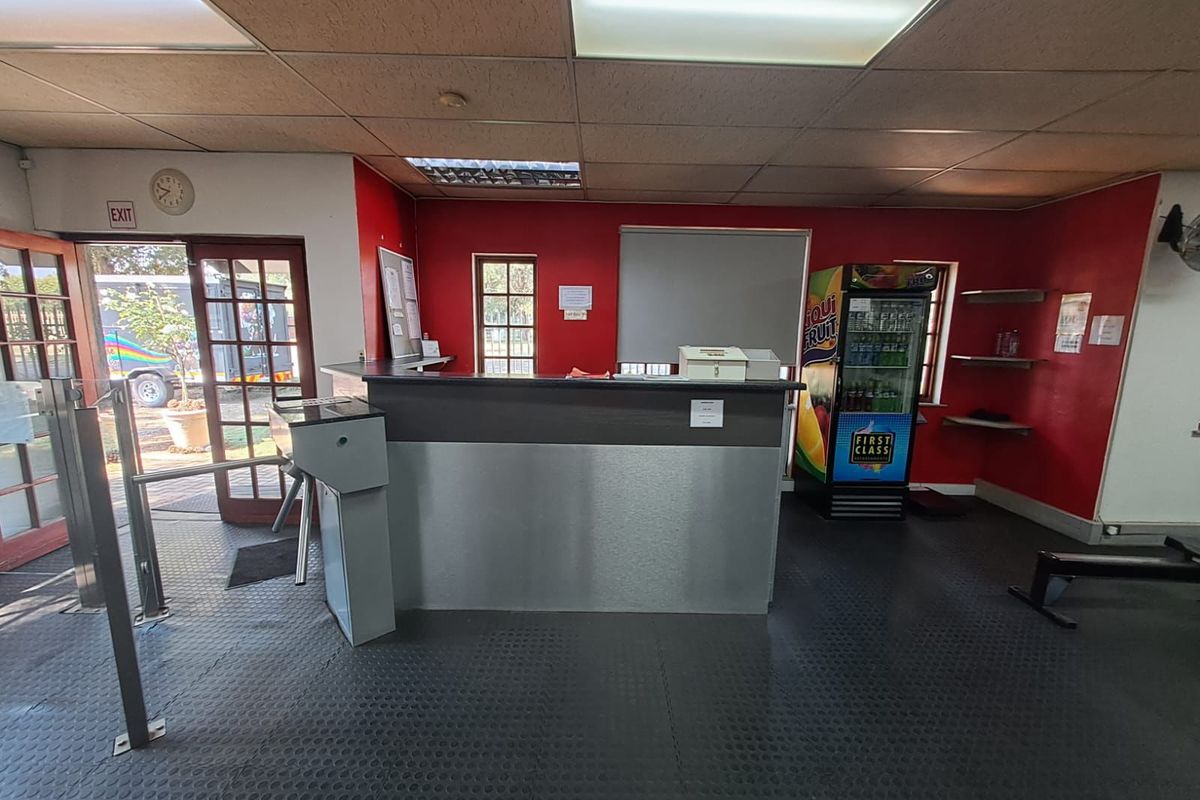 Business 1 Commercial Property | Meyerton Central. - Photo 2