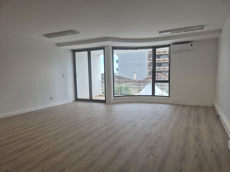 OFFICE TO LET - HIBERNIAN TOWERS - Photo 5