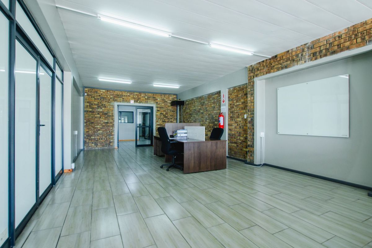 Commercial property for sale Secunda - Photo 4
