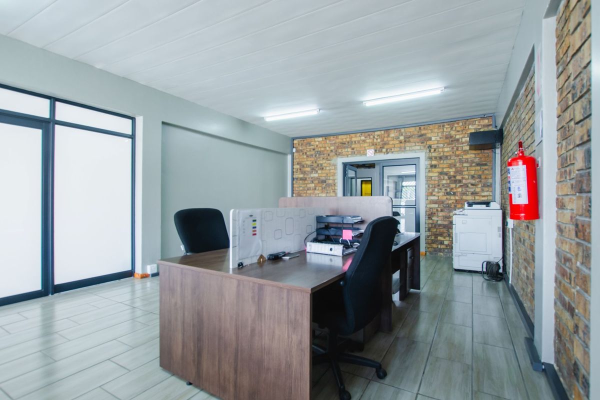 Commercial property for sale Secunda - Photo 5